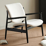 Кресло с каркасом и ножками из древесины и мягкими сиденьем и спинкой Venice варинант исполнения - 2 | Loft Concept в Перми