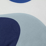 Подушка декоративная хлопковая синего цвета с абстрактным принтом Elysian Flow Azure варинант исполнения - 3 | Loft Concept в Перми