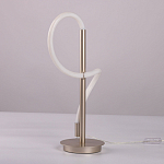 Настольная лампа белым изогнутым плафоном на круглой подставке Luke Lampco Tracer Lamp варинант исполнения - 8 | Loft Concept в Перми