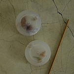 Круглая подставка под благовония из эпоксидной смолы с цветами белая Epoxy Resin Flowers Incense Stand White варинант исполнения - 4 | Loft Concept в Перми