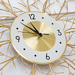 Часы настенные из металла золотые с белым циферблатом Current Time варинант исполнения - 2 | Loft Concept в Перми