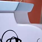 Ваза плоская белая с абстрактными черными линиями в форме лиц Faces of Imagination варинант исполнения - 5 | Loft Concept в Перми