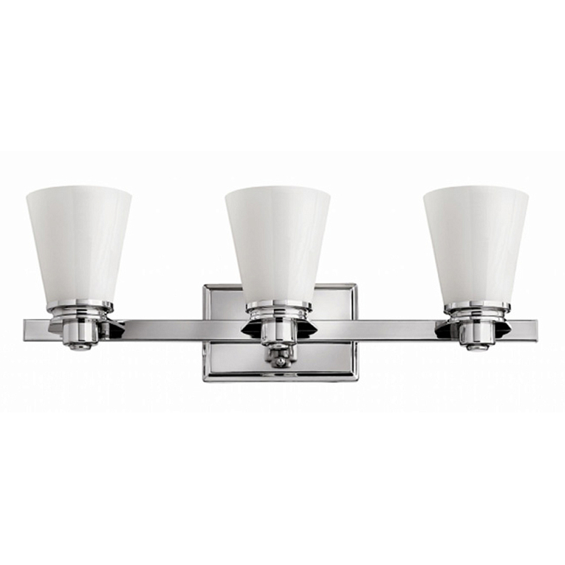 Бра для ванных комнат с белыми стеклянными конусными плафонами Hinkley Хром Белый в Перми | Loft Concept 