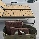 Шезлонг на металлическом каркасе с регулируемой спинкой GUELL Sunbed варинант исполнения - 4 | Loft Concept в Перми