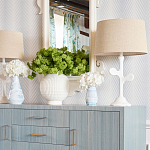 Настольная лампа с белым каркасом и тканевым абажуром Natural Stems варинант исполнения - 3 | Loft Concept в Перми