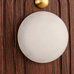 Настенный светильник с деревянным резным основанием Wood Wall Lamp варинант исполнения - 2 | Loft Concept в Перми