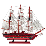 Декоративная модель деревянного красного парусника в подарочной упаковке With The low варинант исполнения - 1 | Loft Concept в Перми