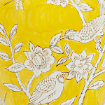 Настольная лампа желтая с изображением белых птиц Flight Among Acacia варинант исполнения - 6 | Loft Concept в Перми