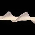 Люстра горизонтальная с волнистым белым плафоном Golden Swirl варинант исполнения - 6 | Loft Concept в Перми