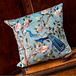 Подушка декоративная с изображением птицы в саду Chinoiserie Peacock in the Garden Cushion варинант исполнения - 2 | Loft Concept в Перми
