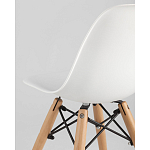Пластиковый стул на ножках из массива бука Eames Small White варинант исполнения - 3 | Loft Concept в Перми