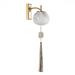 Бра с шарообразным плафоном из белого стекла с подвеской из камня Agatelle варинант исполнения - 1 | Loft Concept в Перми