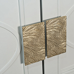 Шкаф бежевый двухдверный с полками и штангой Eccentricity варинант исполнения - 3 | Loft Concept в Перми