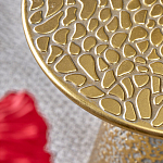 Журнальный столик с конусообразной основой и текстурной поверхностью золотого цвет Ethnic Metal варинант исполнения - 2 | Loft Concept в Перми