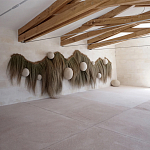 Большая дизайнерская Инсталляция из соломы RAFFIA Installation  варинант исполнения - 6 | Loft Concept в Перми