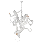 Люстра с тремя фигурами обезьян с лампочками в руках белого цвета Hanging Monkey варинант исполнения - 1 | Loft Concept в Перми