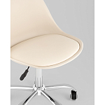 Офисный стул на металлическом основании EGGERY Beige пластик варинант исполнения - 2 | Loft Concept в Перми