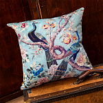 Подушка декоративная с изображением птиц в саду Chinoiserie Garden Two Peacocks Cushion варинант исполнения - 2 | Loft Concept в Перми