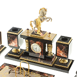 Настольный письменный набор из яшмы и долерита с декором в виде коня Manager Organizer варинант исполнения - 2 | Loft Concept в Перми