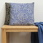 Подушка декоративная фиолетового цвета Blossom Essence Sophie варинант исполнения - 5 | Loft Concept в Перми