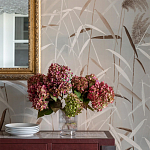 Обои ручная роспись Wild Grasses Special Colourway on Pale Grey dyed silk варинант исполнения - 2 | Loft Concept в Перми