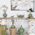 Кувшин зеленого цвета из фарфора с бронзовой крышкой и изогнутой ручкой Eden Garden porcelain and bronze варинант исполнения - 3 | Loft Concept в Перми