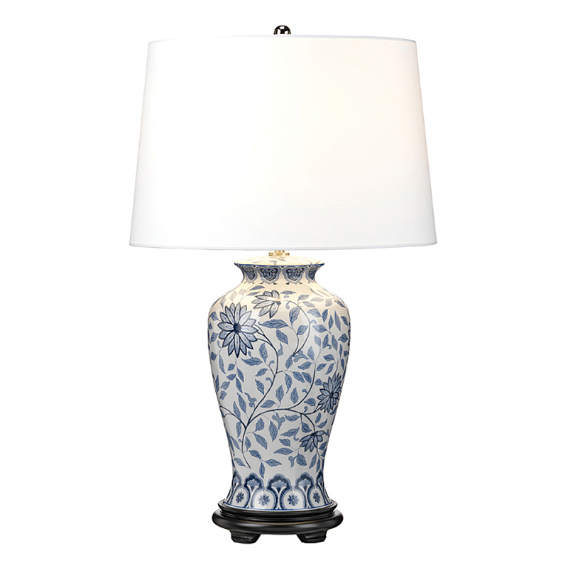 Настольная лампа с керамическим основанием в белом цвете с синим цветочным орнаментом на темной деревянной подставке и тканевым абажуром Elstead Lighting Белый Синий Черный в Перми | Loft Concept 