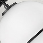 Потолочный светильник с плафоном в форме белого матового шара Hinkley варинант исполнения - 6 | Loft Concept в Перми