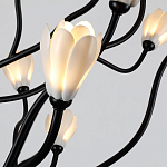 Люстра подвесная черного цвета с ветвями и белыми фарфоровыми цветами Floralis варинант исполнения - 13 | Loft Concept в Перми