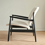 Кресло с каркасом и ножками из древесины и мягкими сиденьем и спинкой Venice варинант исполнения - 4 | Loft Concept в Перми