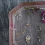 Шкатулка из эпоксидной смолы с цветами розовая Epoxy Resin Square Box Pink варинант исполнения - 7 | Loft Concept в Перми