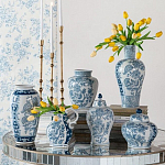 Ваза с крышкой и голубым цветочным рисунком на белом фоне Blue & White Ornament варинант исполнения - 7 | Loft Concept в Перми