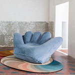 Дизайнерское плюшевое кресло в форме руки голубое Poltronova Joe Plush Baby Blue Armchair варинант исполнения - 3 | Loft Concept в Перми
