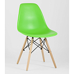 Пластиковый стул на ножках из массива бука Eames Light Green варинант исполнения - 1 | Loft Concept в Перми