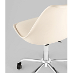 Офисный стул на металлическом основании EGGERY Beige пластик варинант исполнения - 3 | Loft Concept в Перми