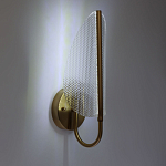 Бра с изогнутым рельефным плафоном Textured Glass варинант исполнения - 2 | Loft Concept в Перми