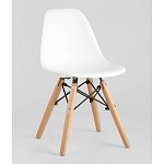 Пластиковый стул на ножках из массива бука Eames Small White варинант исполнения - 1 | Loft Concept в Перми