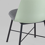 Стул из прочного пластика на металлическом основании Anora Green  варинант исполнения - 6 | Loft Concept в Перми